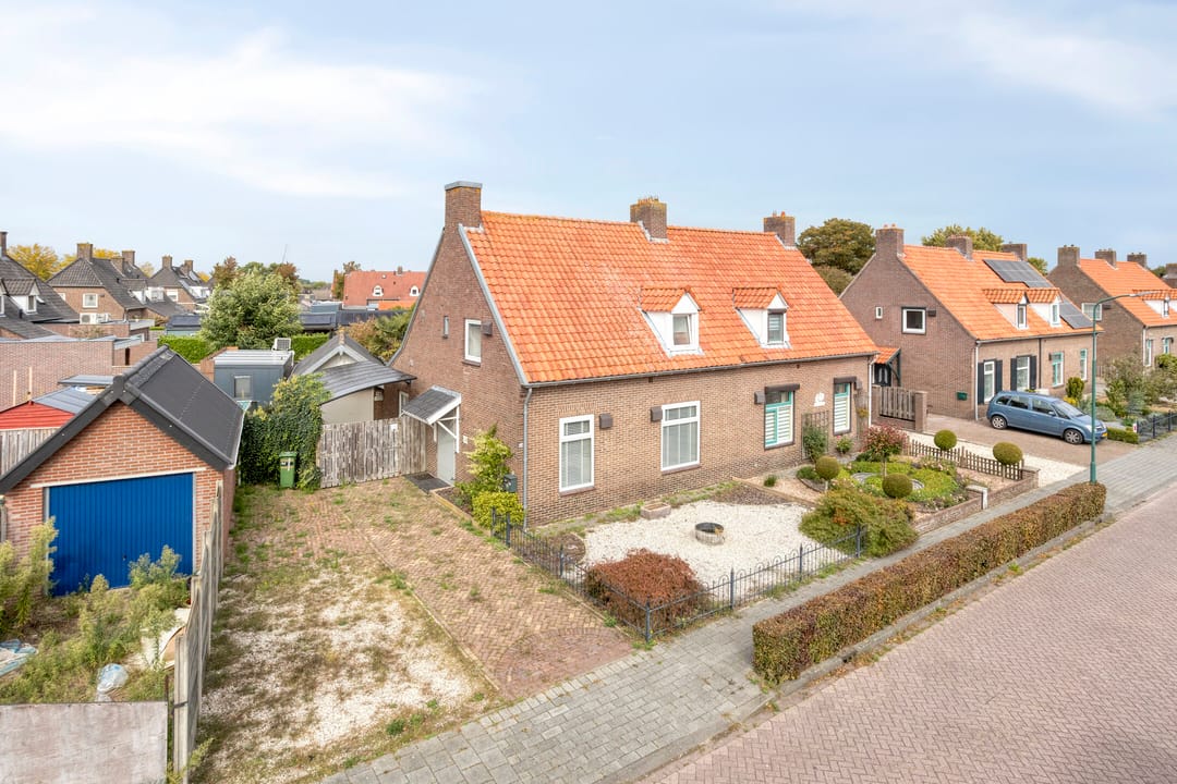 Photo 38 of Margrietstraat 24