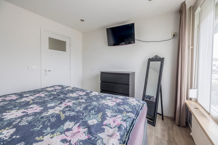 Photo 21 of Merodestraat 16