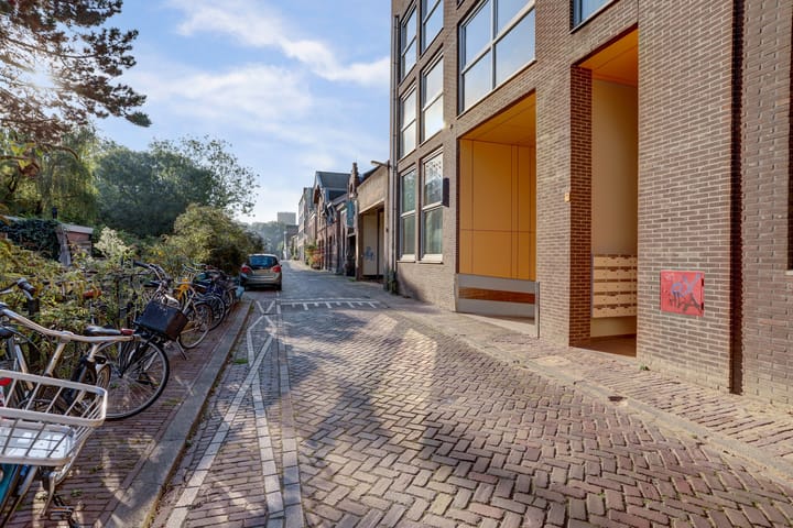 Photo 2 of Gruttersdijk Parkeerplaats 4