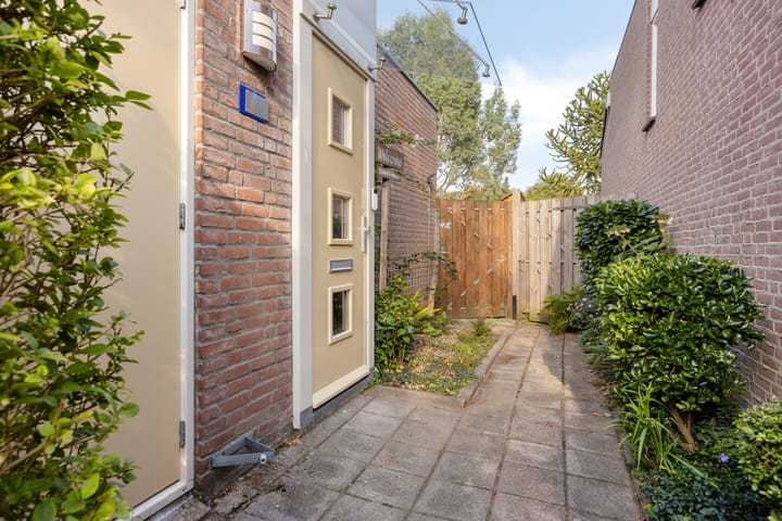 Photo 4 of Esdoorndreef 12