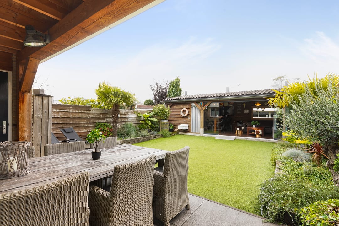 Photo 11 of Van Houtenstraat 43