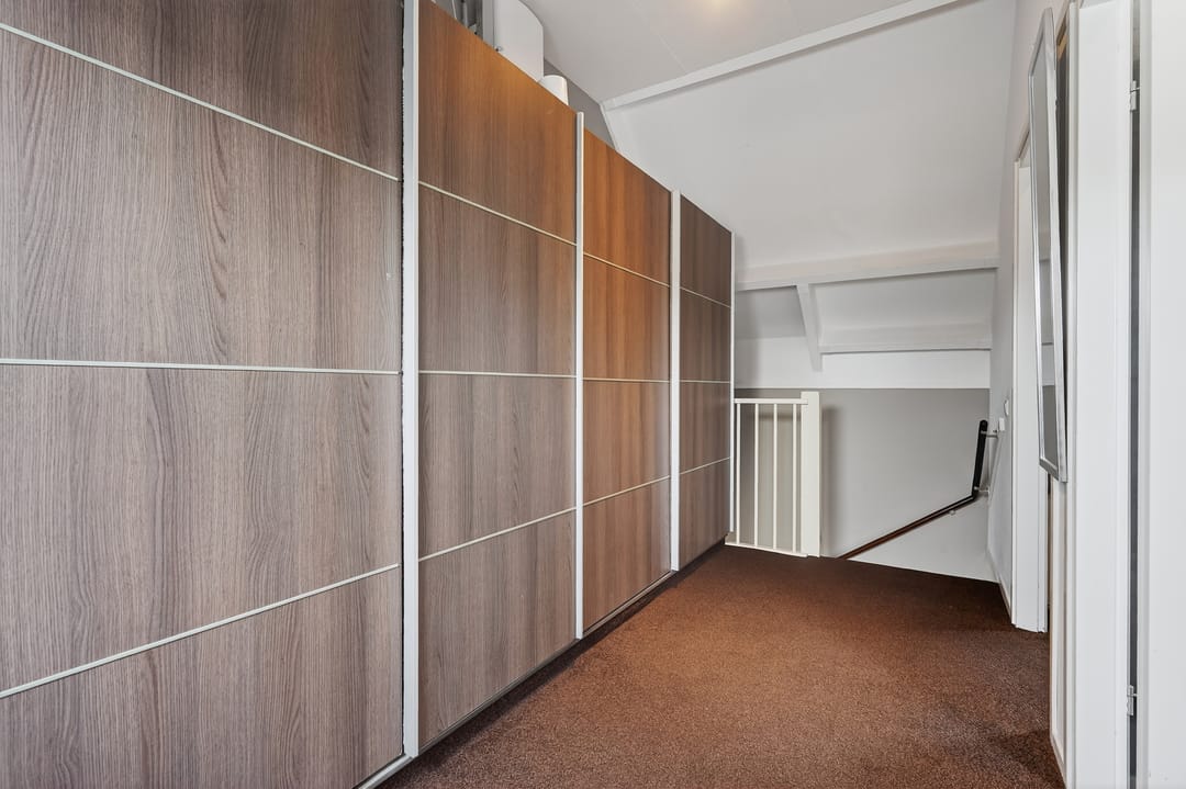 Photo 43 of Van Houtenstraat 43