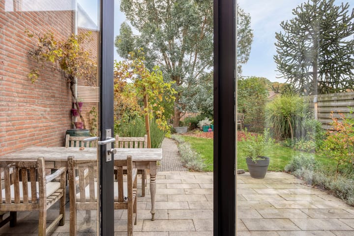 Photo 34 of Esdoorndreef 12