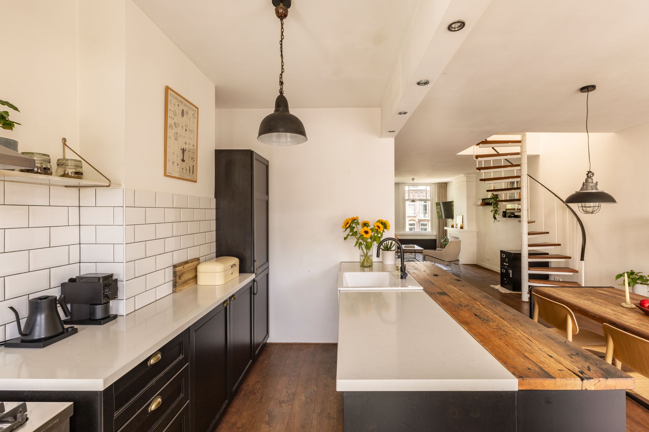 Foto 6 van Bilderdijkstraat 72-3