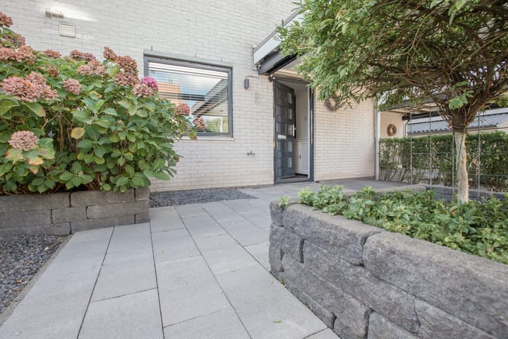 Photo 2 of Maarschalklaan 34