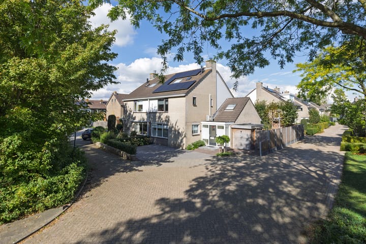 Rivièrahof 3 main image