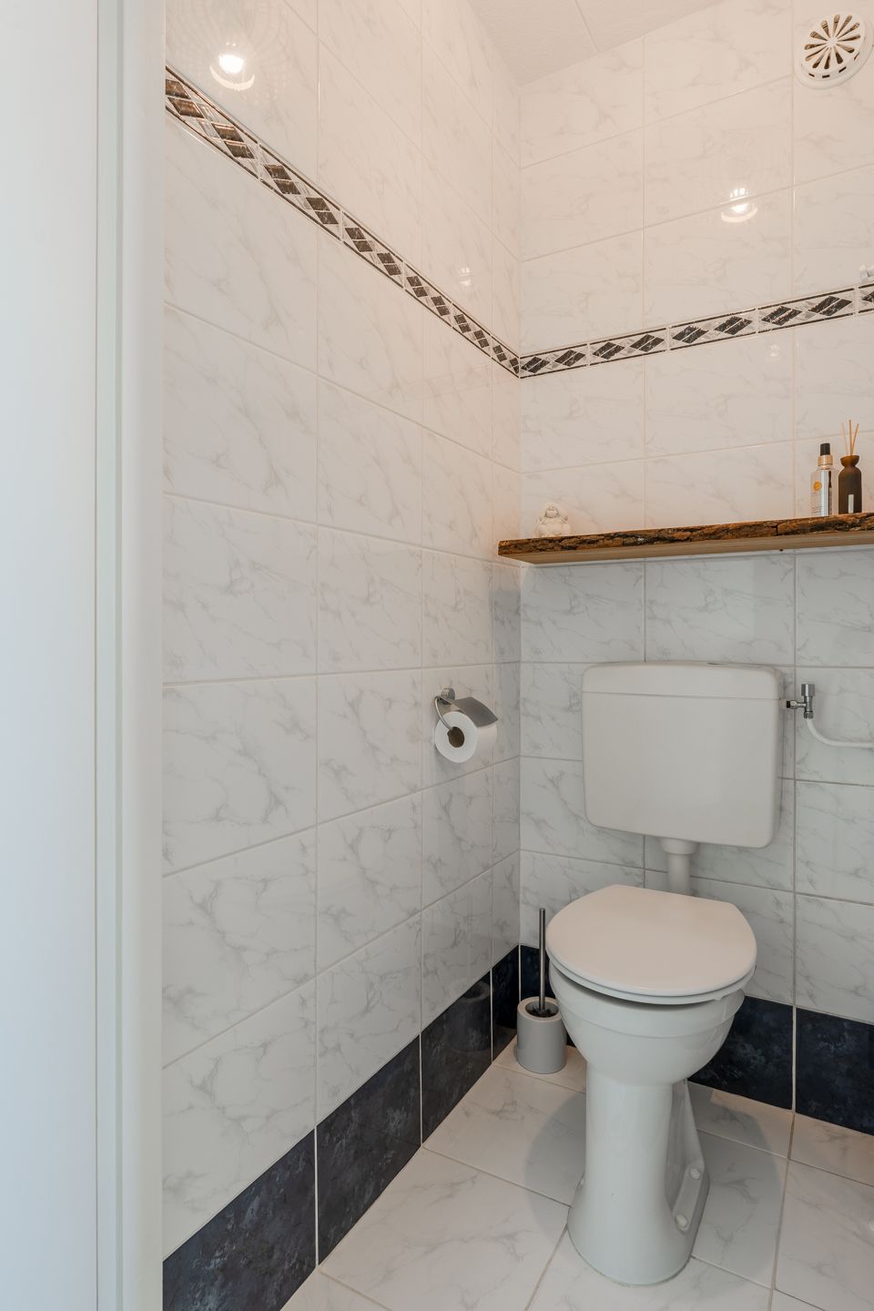 Photo 42 of Martin Luther Kinglaan 64