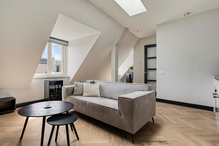 Photo 6 of Rapenburgerstraat 73-E2