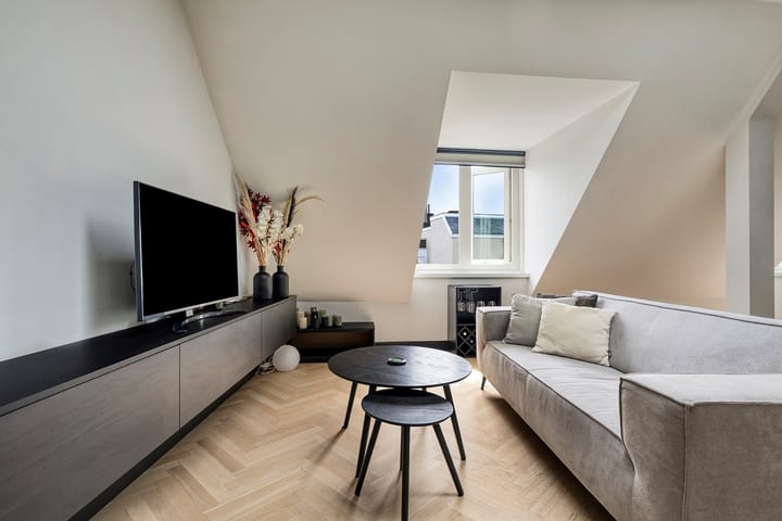 Photo 3 of Rapenburgerstraat 73-E2