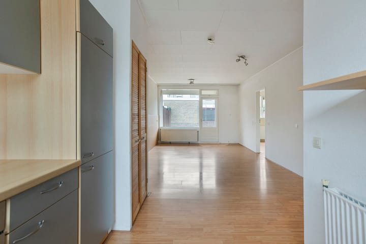 Foto 11 van Deken Lendersstraat 13