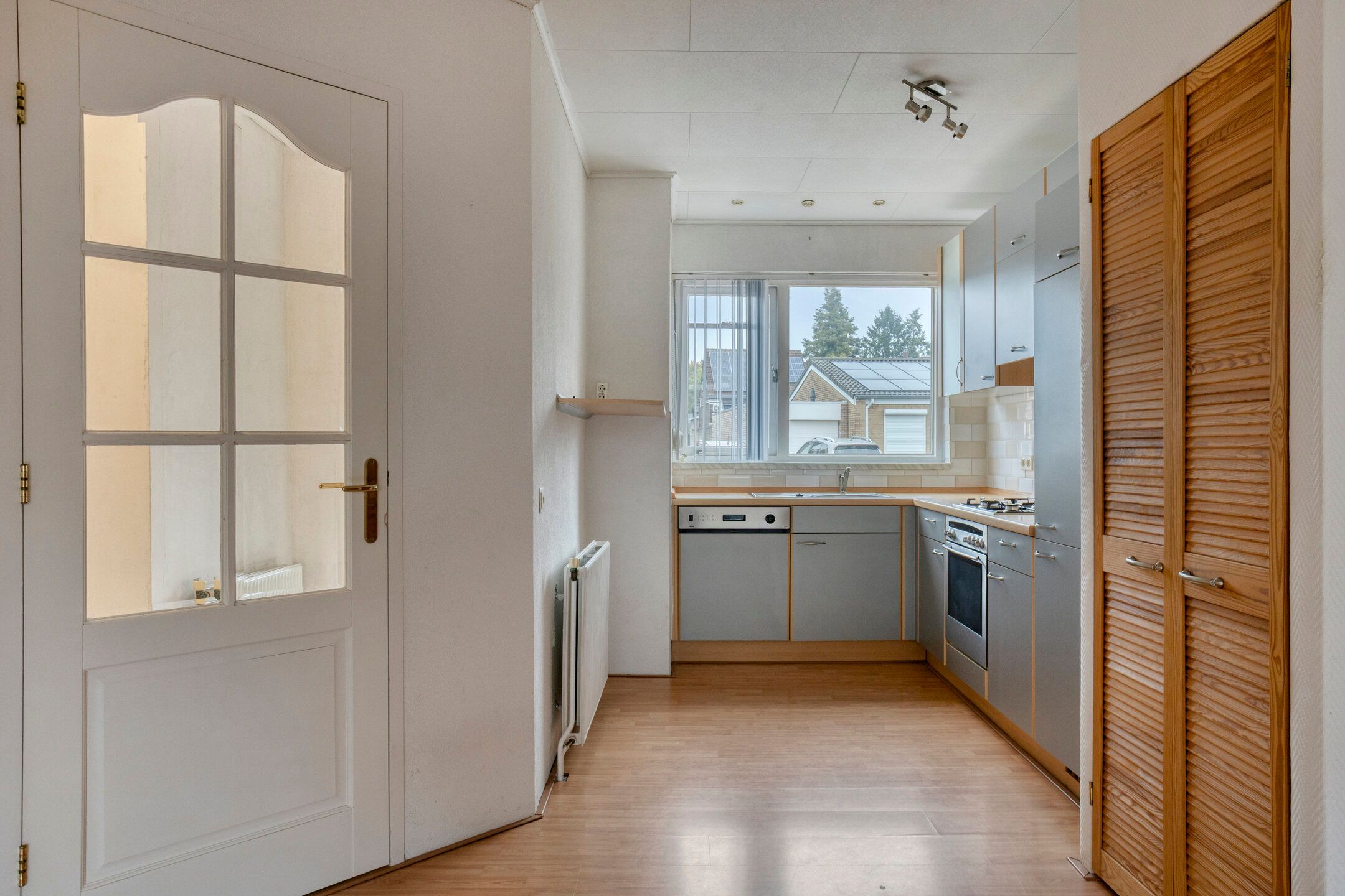 Foto 9 van Deken Lendersstraat 13