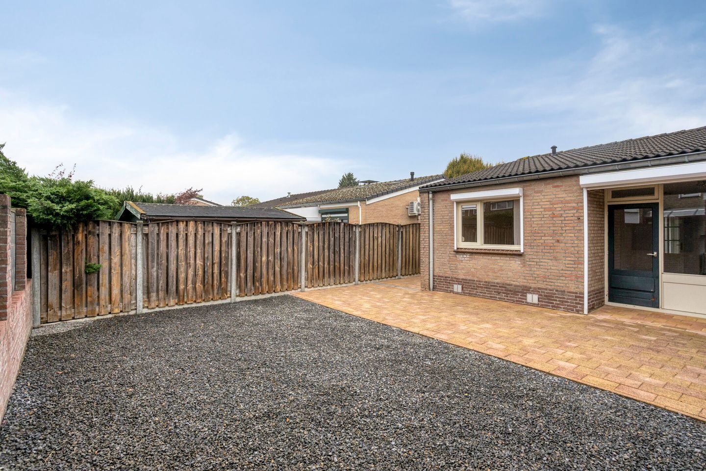 Foto 20 van Deken Lendersstraat 13