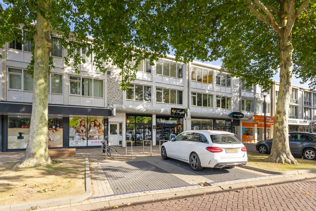 Photo 1 of Moleneindplein 36