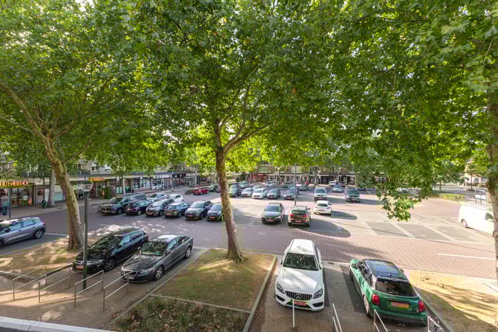 Foto 5 van Moleneindplein 36