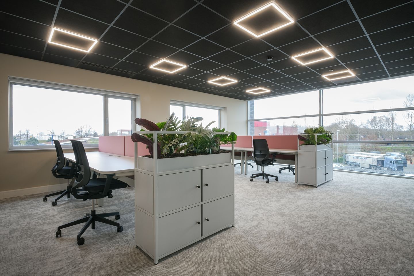 Bekijk foto 2 van Doornhoek 3745