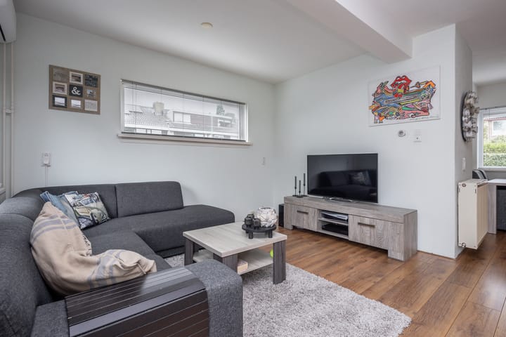 Foto 10 van Lobeliastraat 13