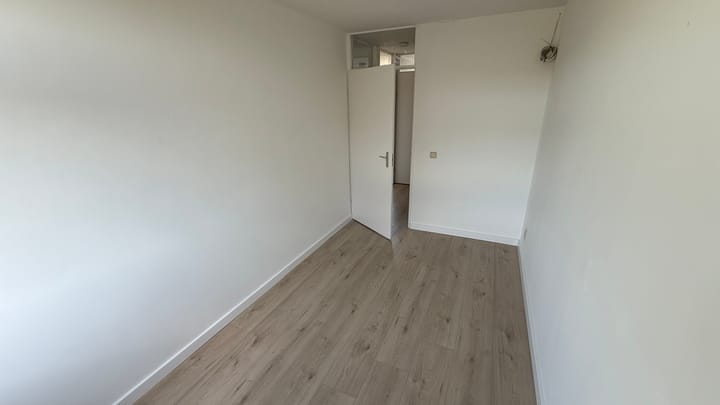 Photo 17 of Waterhoen 5