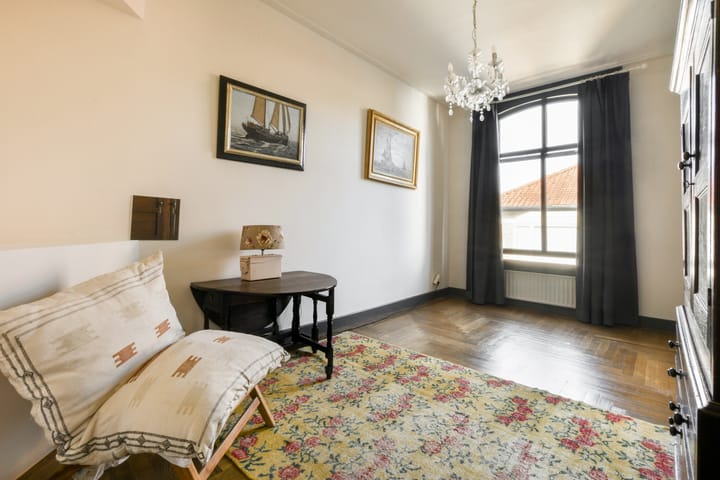 Photo 15 of Bredestraat 5