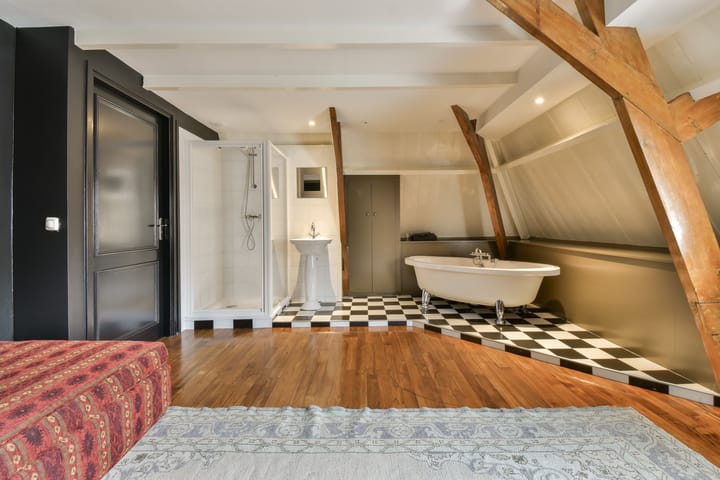 Photo 22 of Bredestraat 5