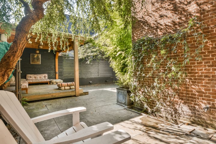 Photo 24 of Bredestraat 5