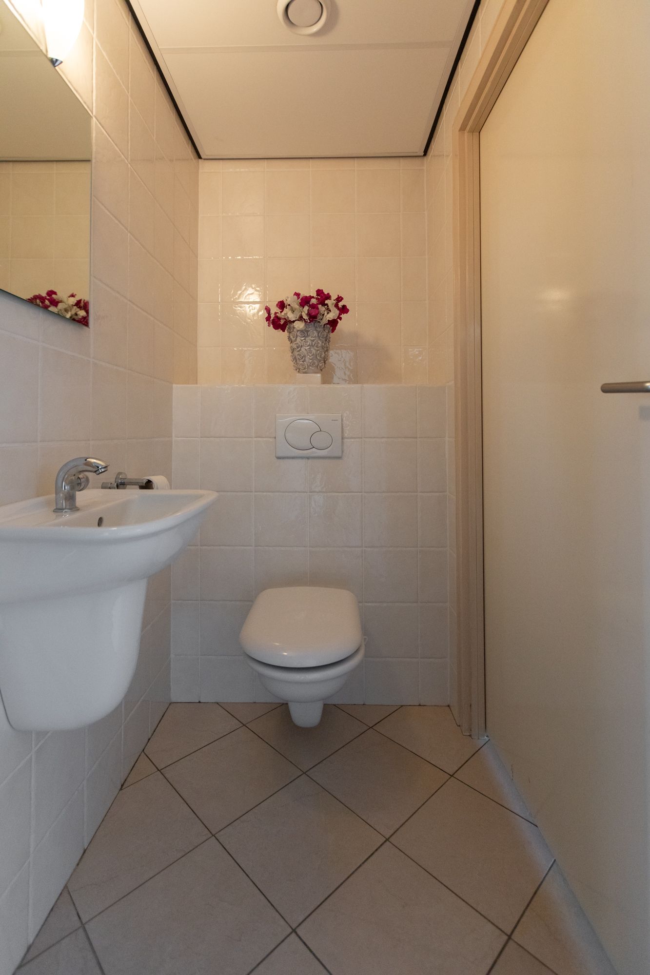 Foto 14 van Den Heuvel 104