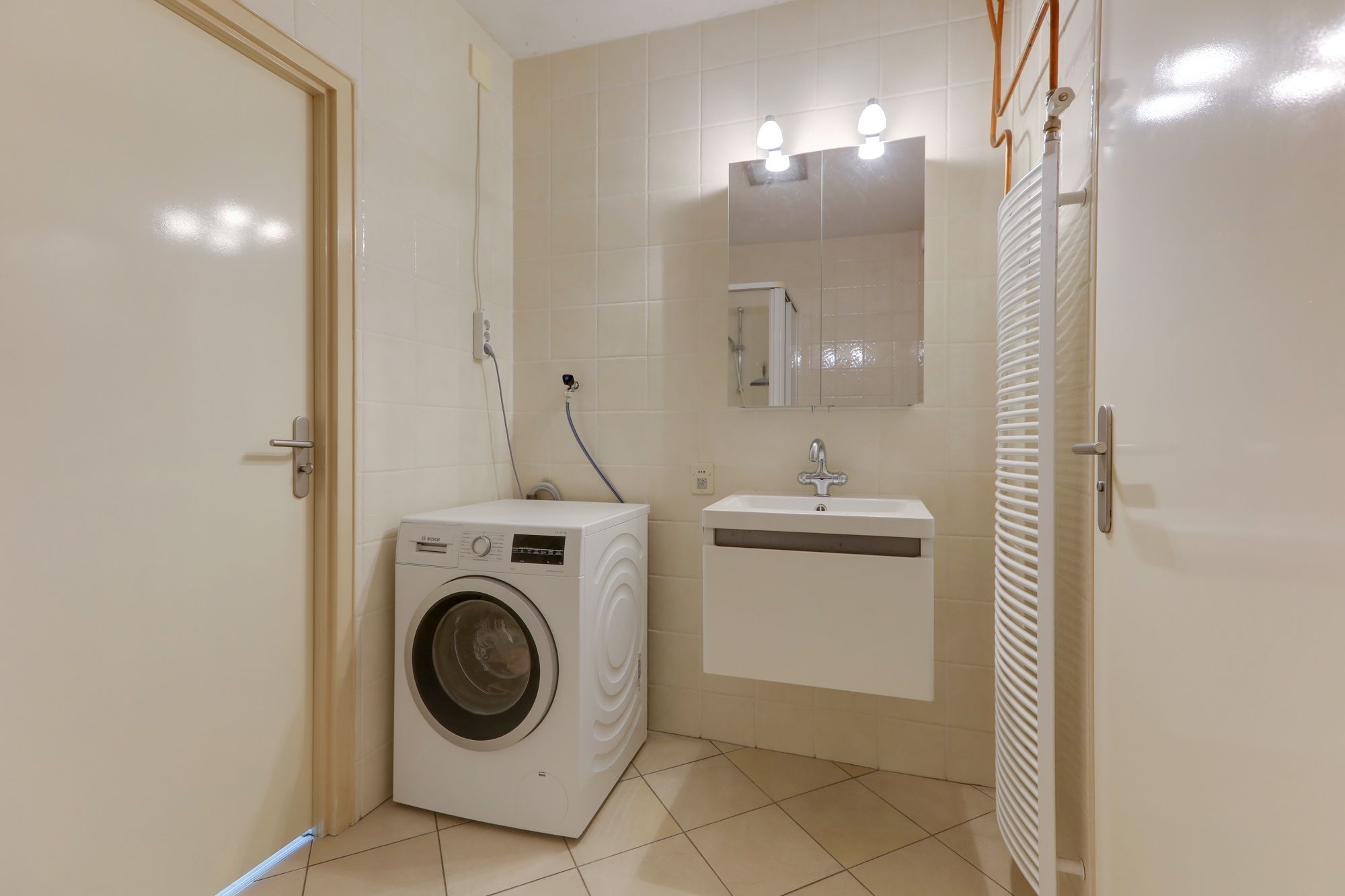 Foto 24 van Den Heuvel 104