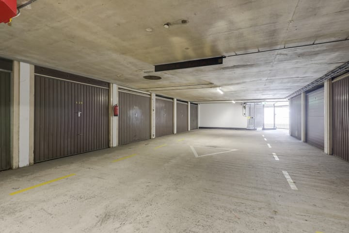 Foto 27 van Den Heuvel 104