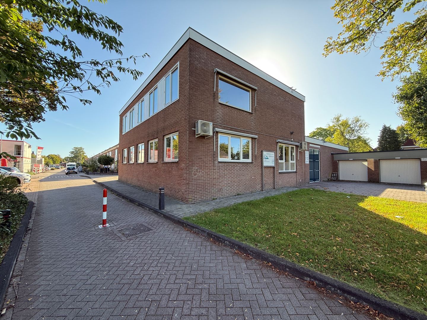 Bekijk foto 3 van Schubertlaan 26
