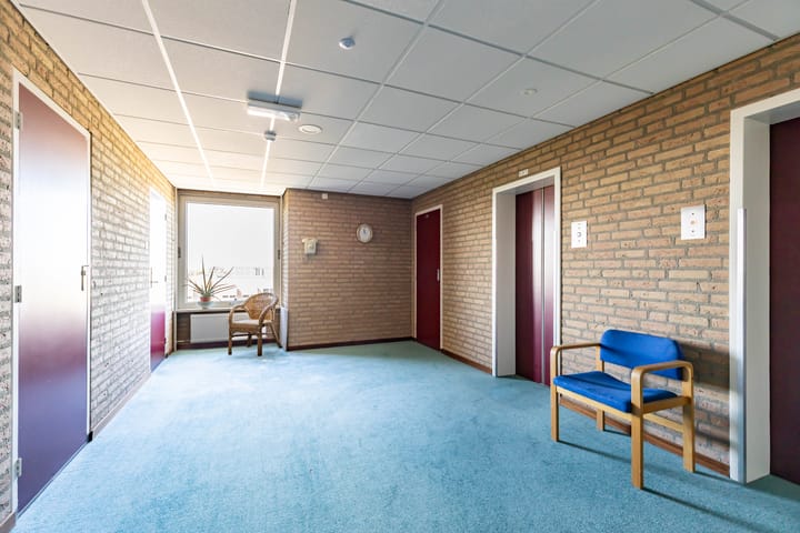 Foto 24 van Helper Brink 61-161