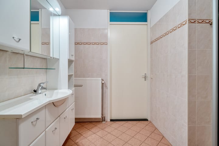 Photo 35 of Bikkersweg 54