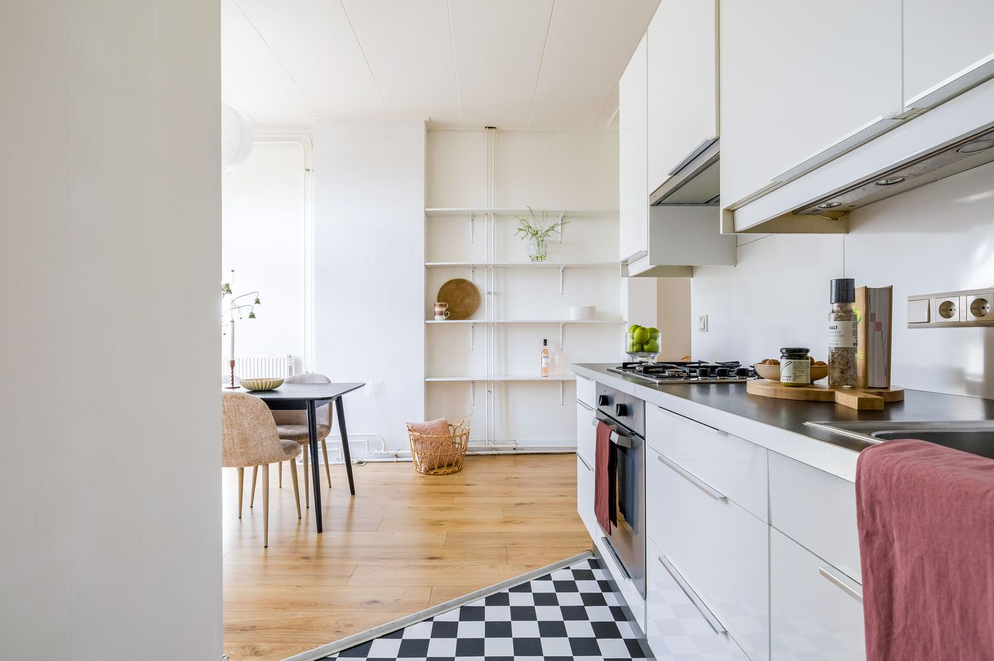 Foto 10 van Minstraat 19-BS