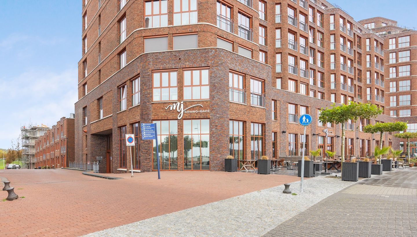 Photo 4 of Schoonzicht 354