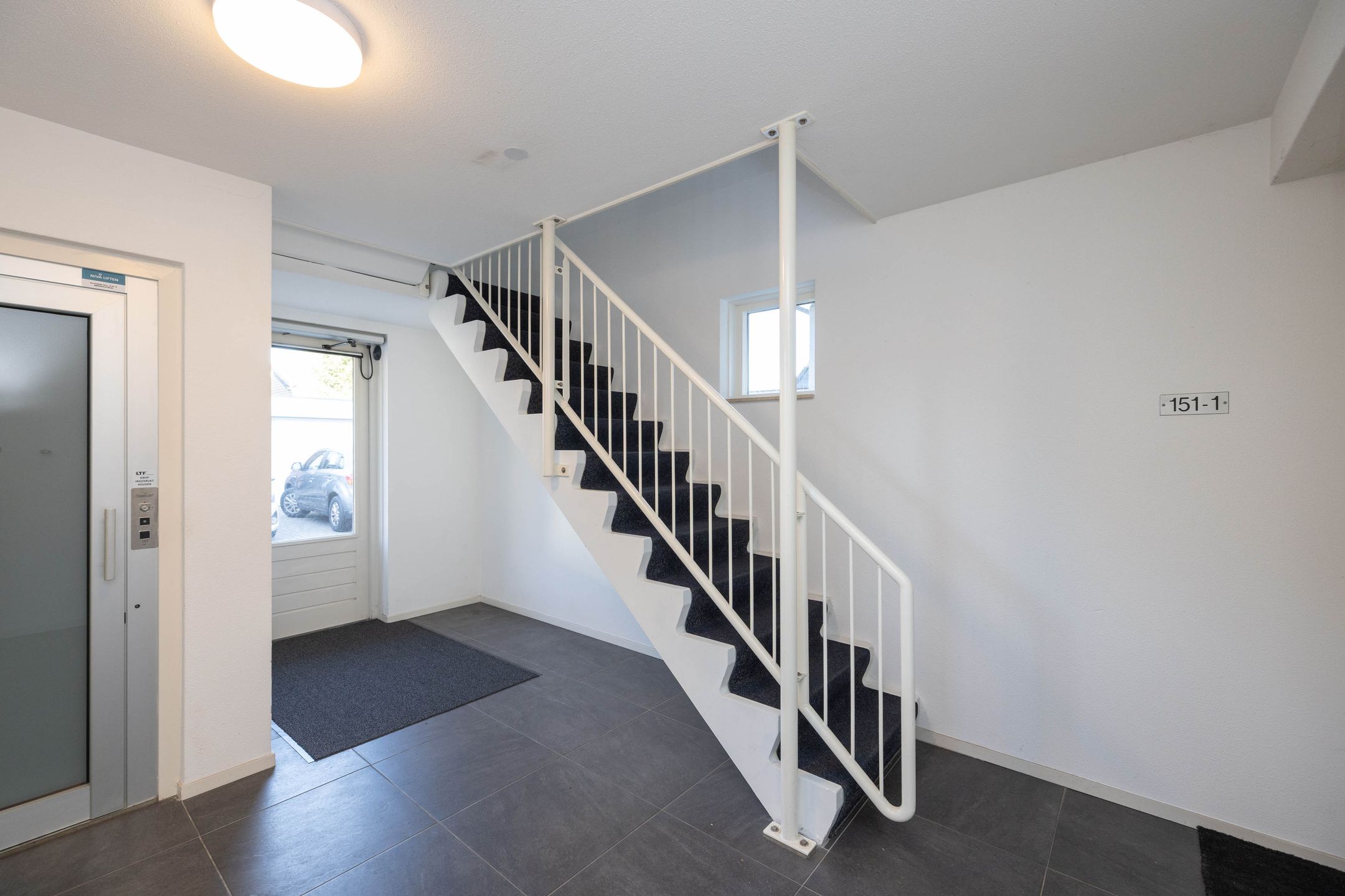 Foto 18 van Dennenbosweg 151-1