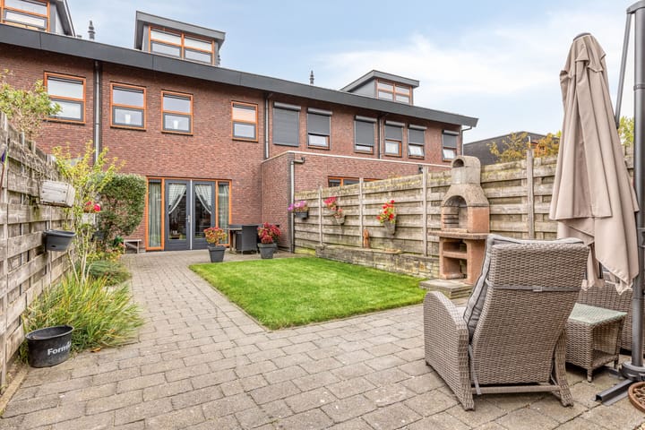 Photo 4 of Bieslookstraat 19