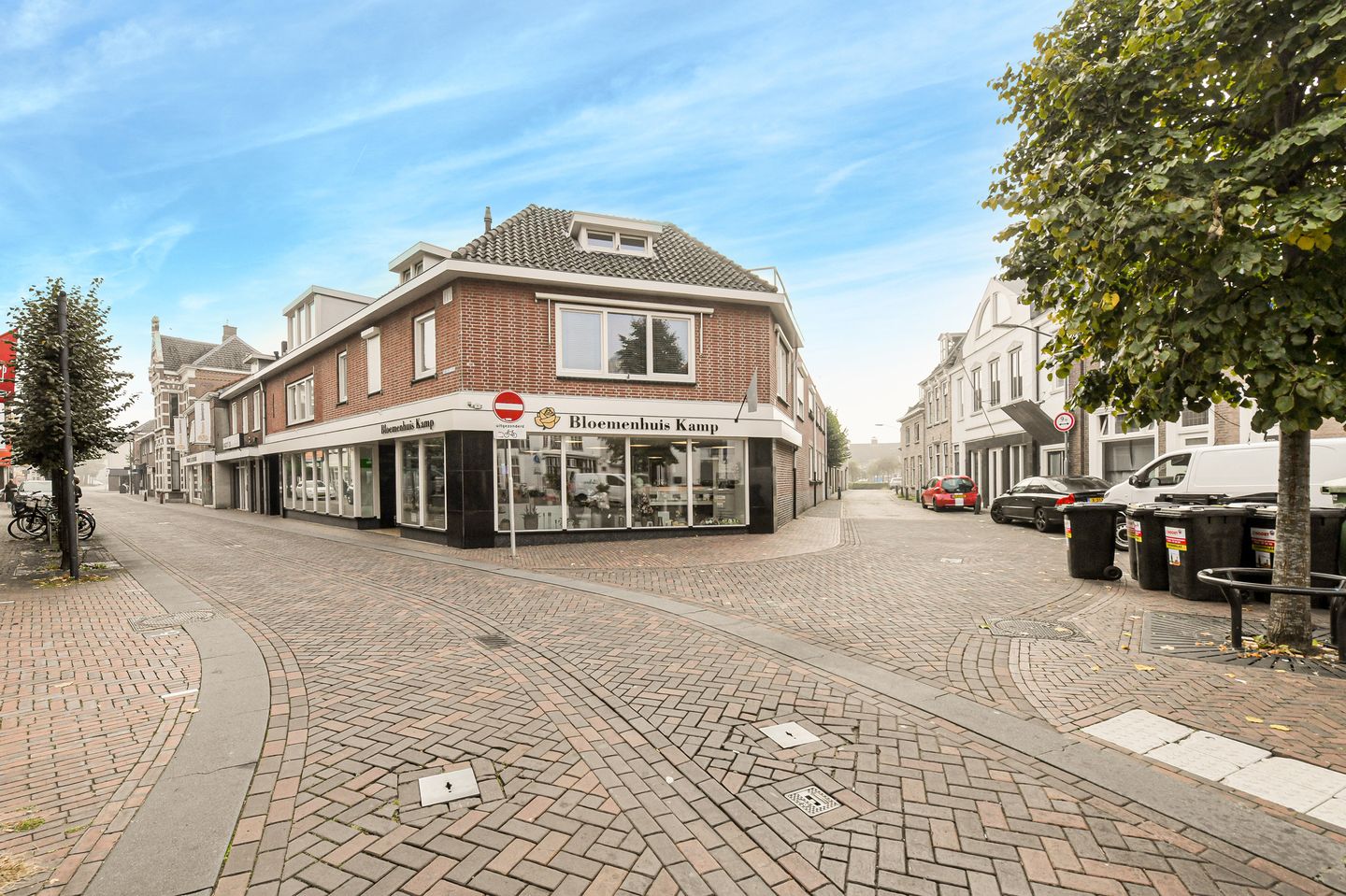 View photo 1 of Leijsenhoek 10