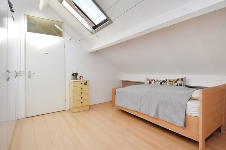 Foto 16 van Keurmeesterstraat 5