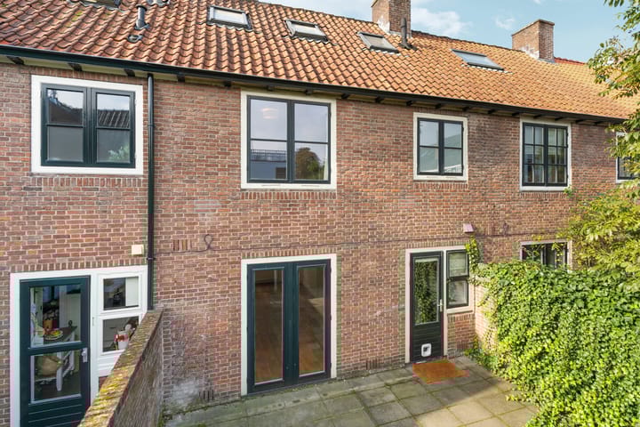 Foto 34 van Westwalstraat 45