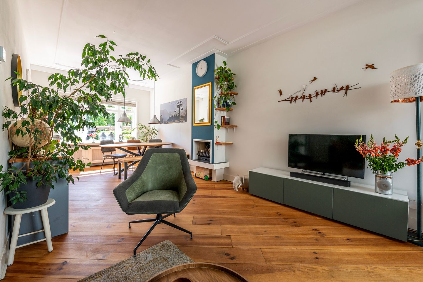 Photo 5 of Leliestraat 11