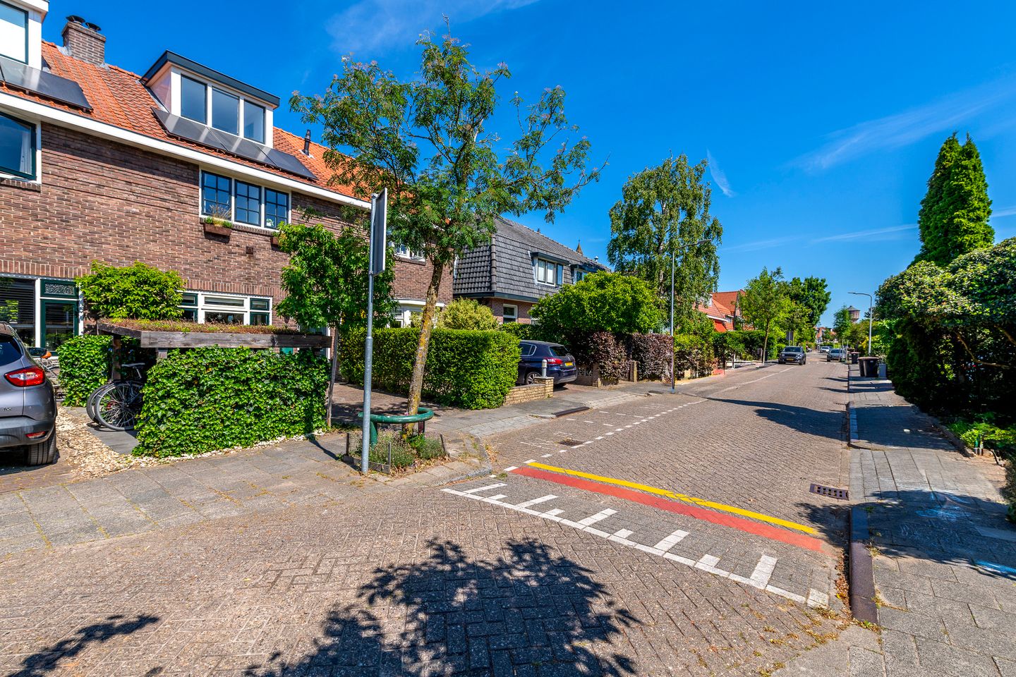 Photo 34 of Leliestraat 11