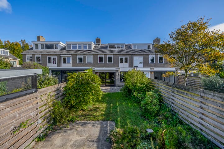 Foto 2 van Piustuin 14