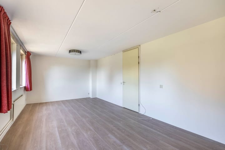 Foto 15 van Piustuin 14