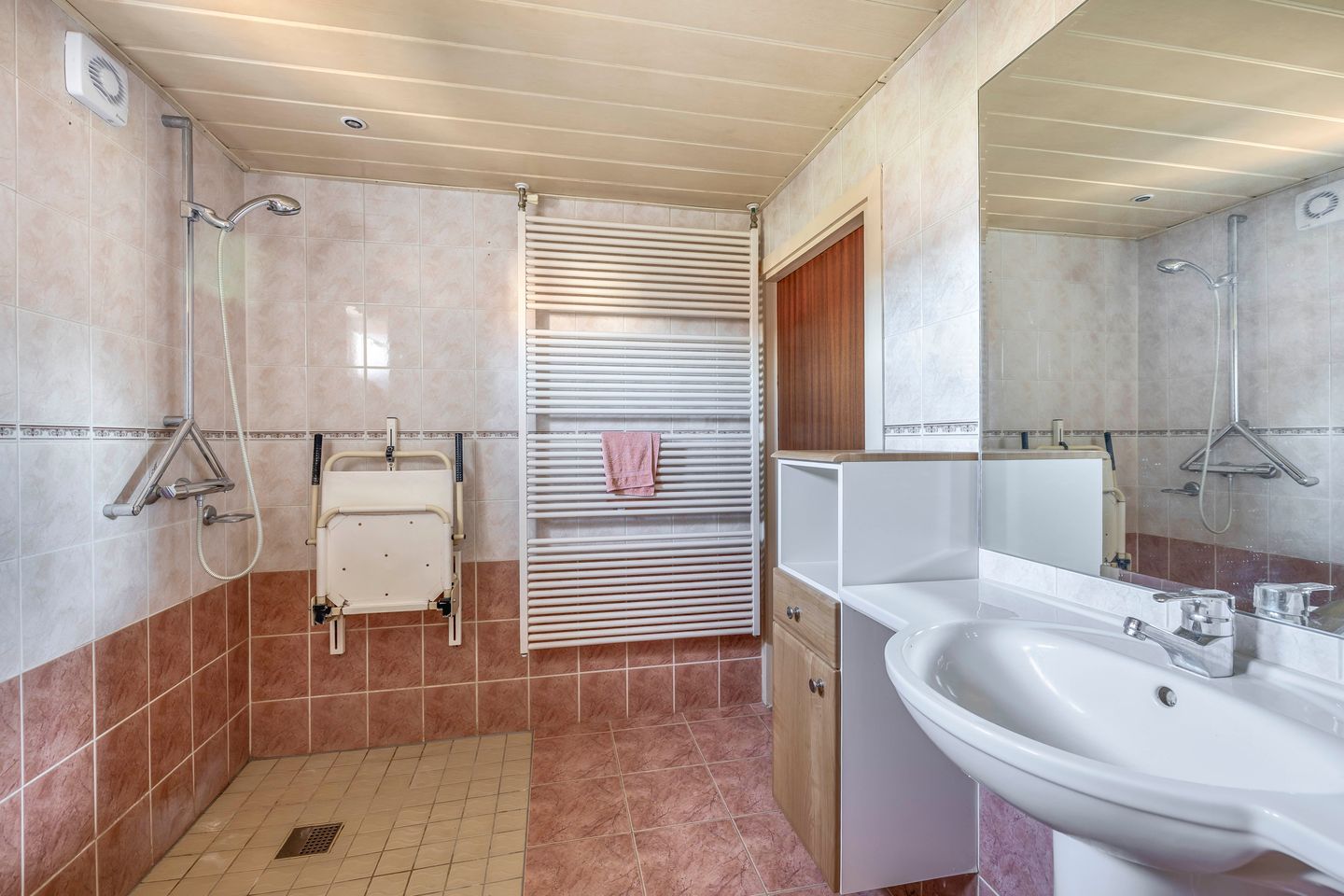 Foto 19 van Piustuin 14