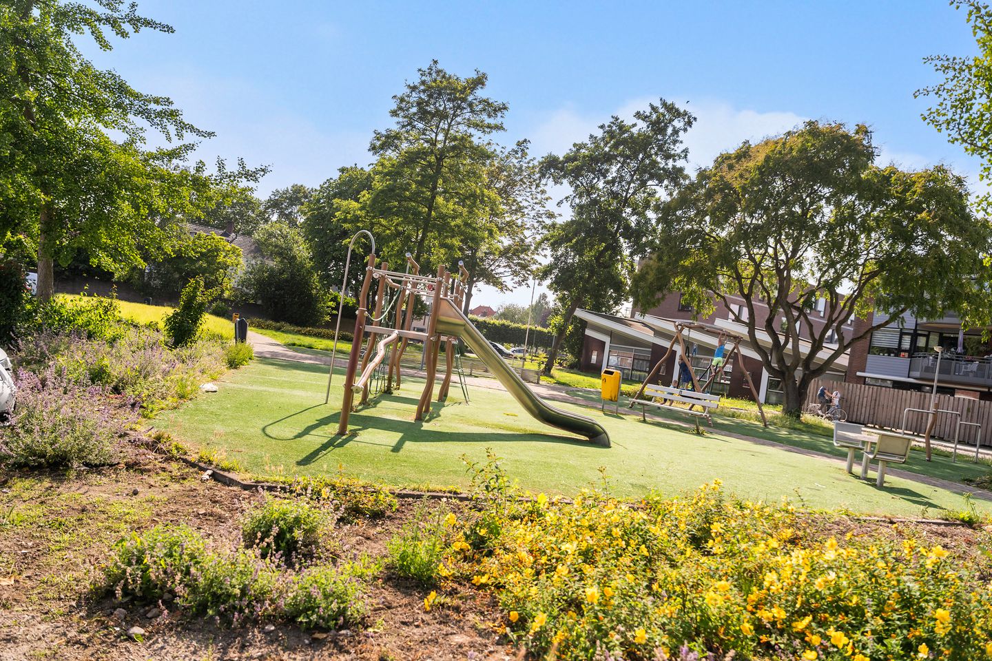 Foto 35 van Eikeboomstraat 16