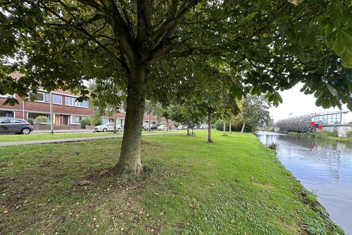 Photo 31 of Emmastraat 9