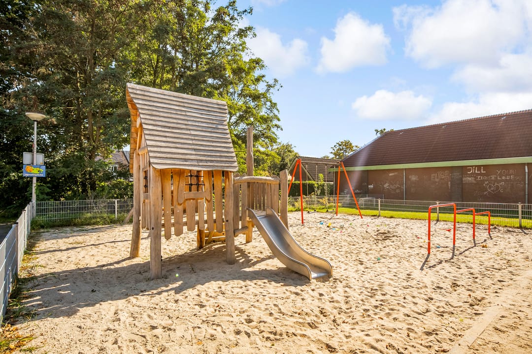 Photo 53 of de Pas 26