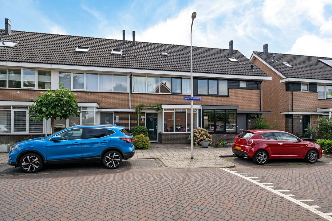 Photo 1 of Venezuelastraat 49