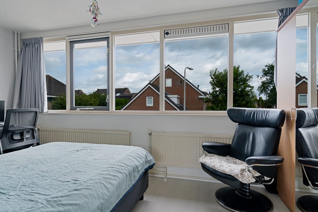 Photo 13 of Venezuelastraat 49