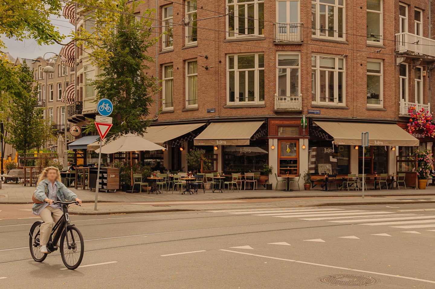 Foto 34 van Lomanstraat 15-2