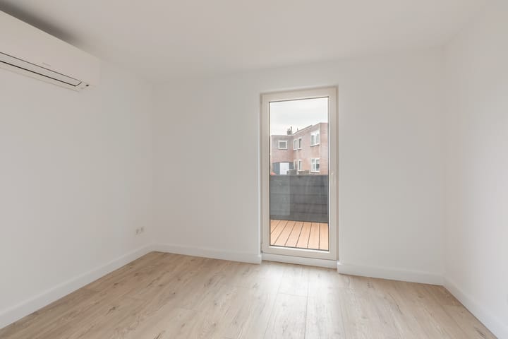 Foto 16 van Havenstraat 115-D