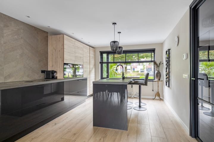 Foto 8 van Burgplantsoen 50